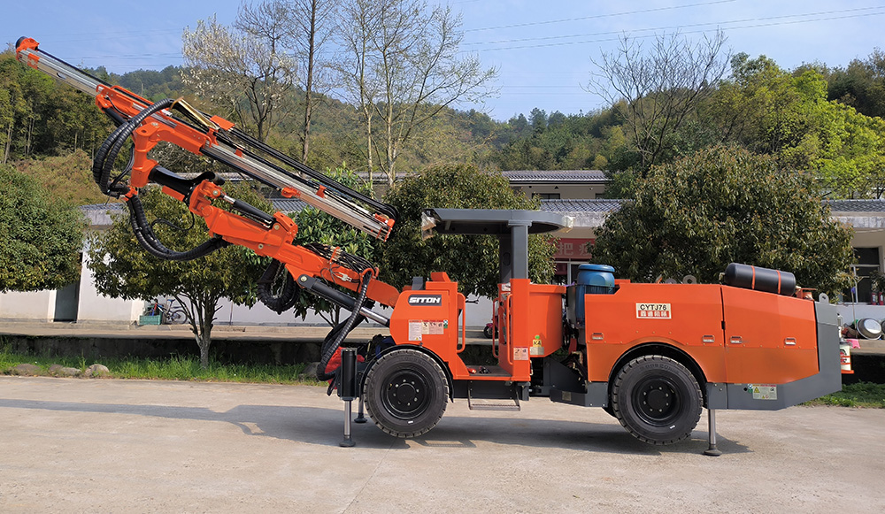 礦用液壓掘進(jìn)鉆車